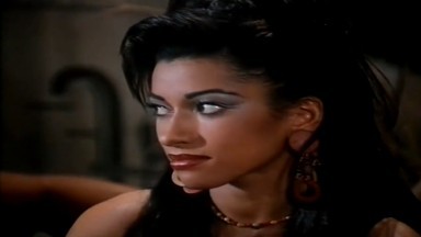Porno vintage italiano - L'alcova dei piaceri proibiti (1995) - Película completa - Vídeo HD